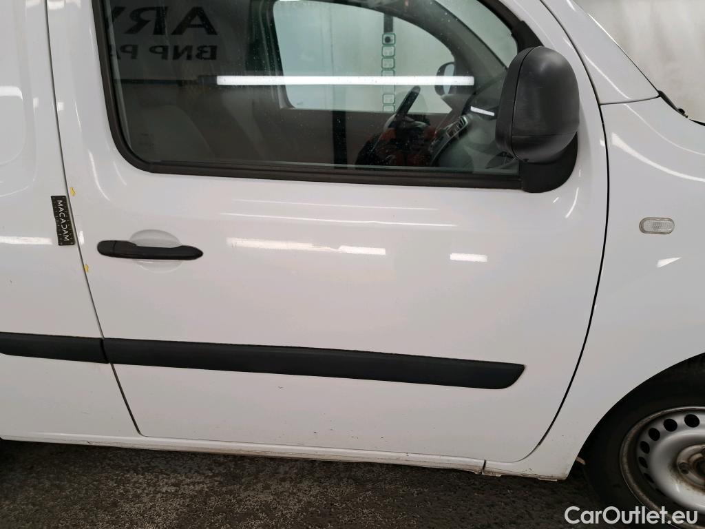  Renault  Kangoo  Express Compact Extra (Série Spéciale) 1.5 dCi 75CV BVM5 E6 #21