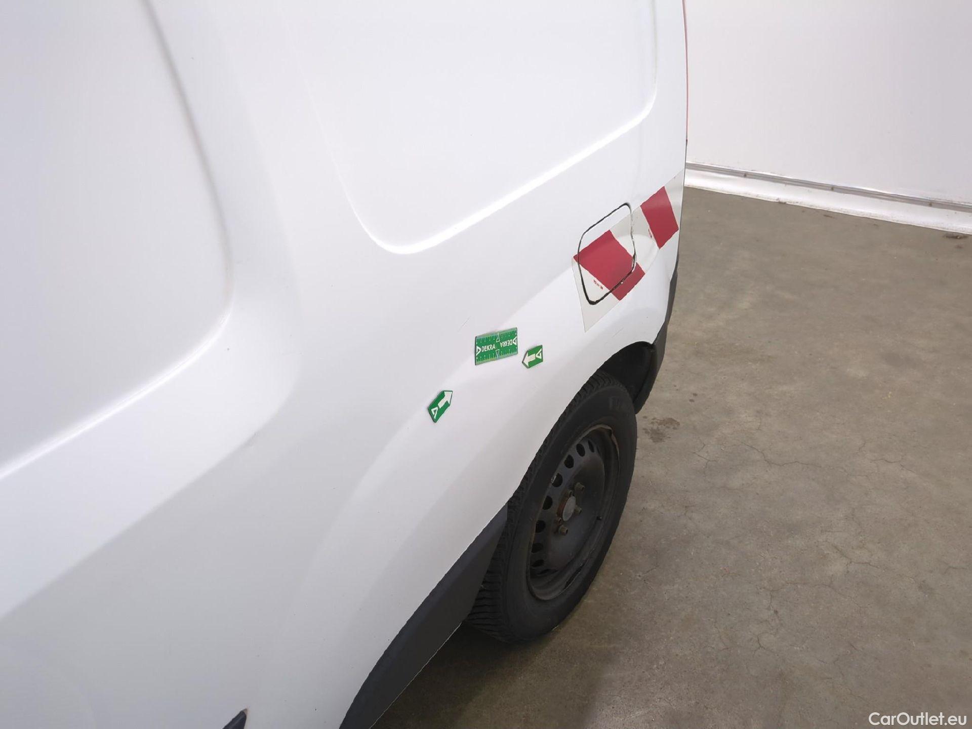  Renault  Kangoo RENAULT  Express / 2013 / 4P / Fourgonnette Gd Volume ExtraRLink - Blue dCi 95 #72