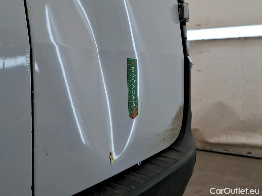  Renault  Kangoo  II Express Maxi Extra (Série Spéciale) 1.5 dCi 95CV BVM6 E6dT #18