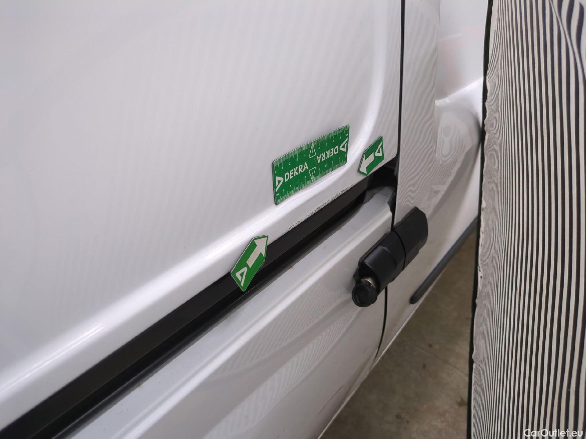  Renault  Kangoo RENAULT  Express / 2013 / 4P / Fourgonnette Gd Volume ExtraRLink - Blue dCi 95 #43