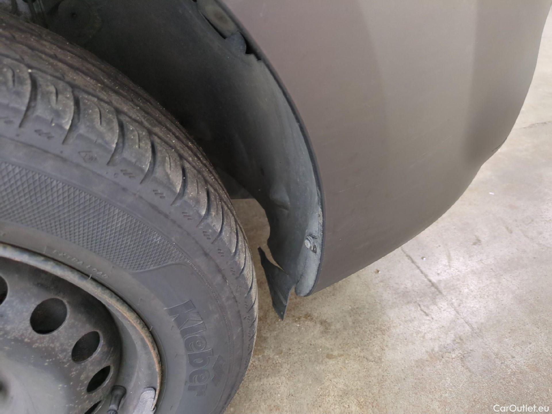  Renault  Kangoo RENAULT  Express / 2013 / 4P / Fourgonnette Gd Volume ExtraRLink - Blue dCi 95 #26