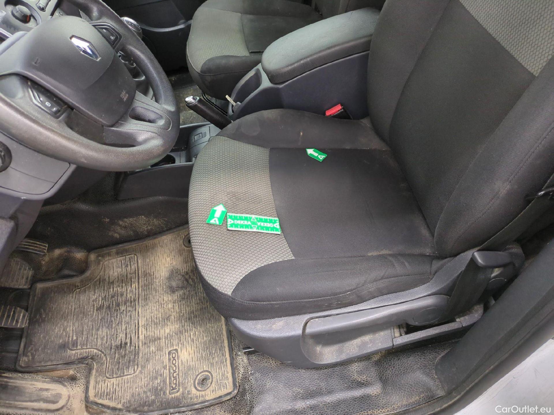  Renault  Kangoo RENAULT  Express / 2013 / 4P / Fourgonnette Gd Volume ExtraRLink - Blue dCi 95 #4