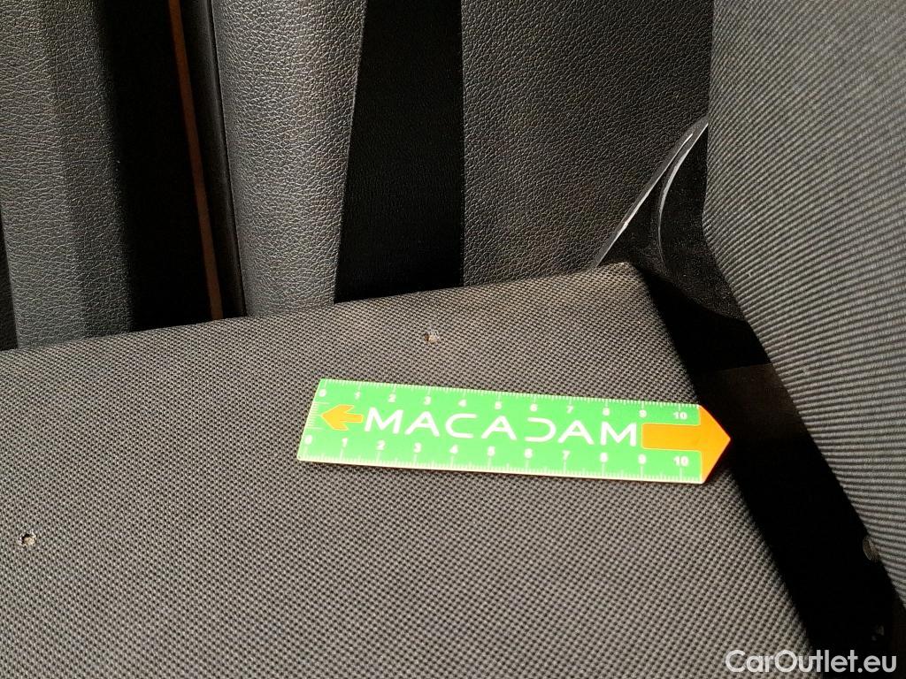  Mercedes  Sprinter MERCEDES-BENZ  / 2018 / 4P / Fourgon tôlé 314 CDI Emp 3665 3.5T #29