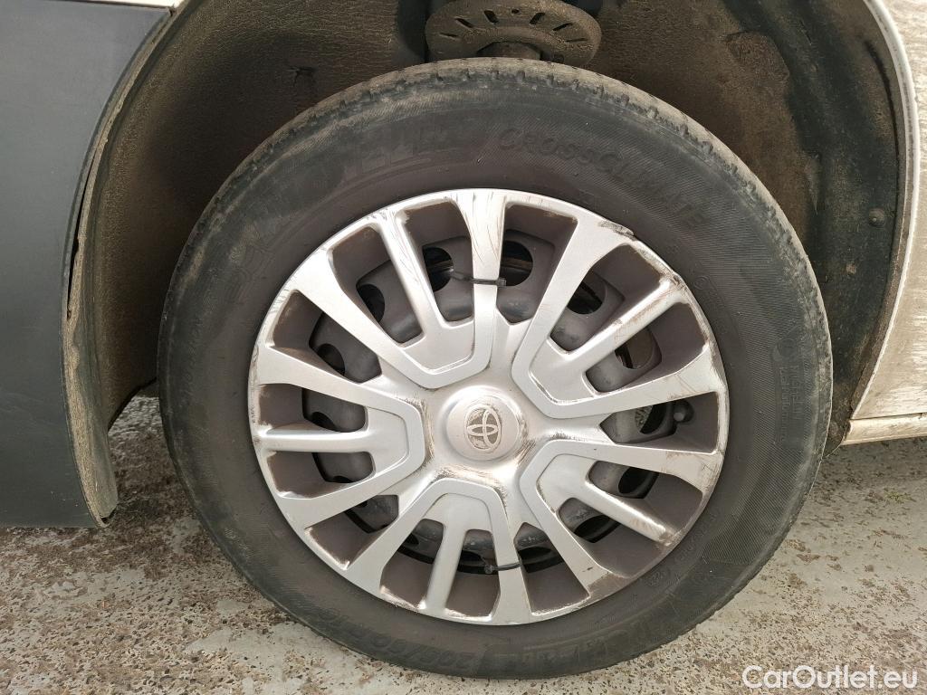  Toyota  Proace TOYOTA  City / 2019 / 4P / Fourgonnette 1.5 Medium 100 D-4D Business #46