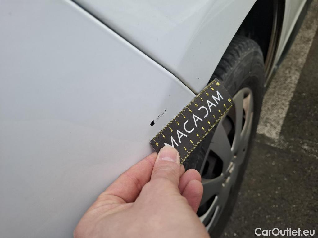  Renault  Trafic  Fourgon L1H1 1000 Confort 1.6 dCi 95CV BVM6 E6dT #33