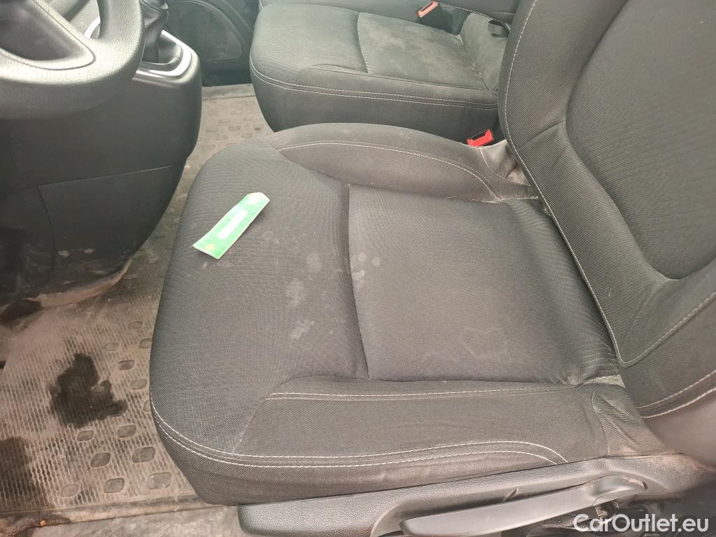  Renault  Trafic RENAULT  / 2019 / 4P / Fourgon tole NV CA GCF L2H1 1200 dCi 120 #29