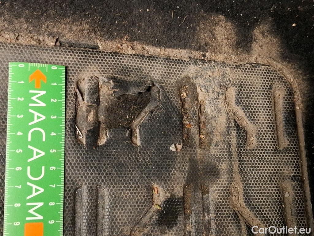  Toyota  Proace TOYOTA  City / 2019 / 4P / Fourgonnette 1.5 Medium 100 D-4D Business #57