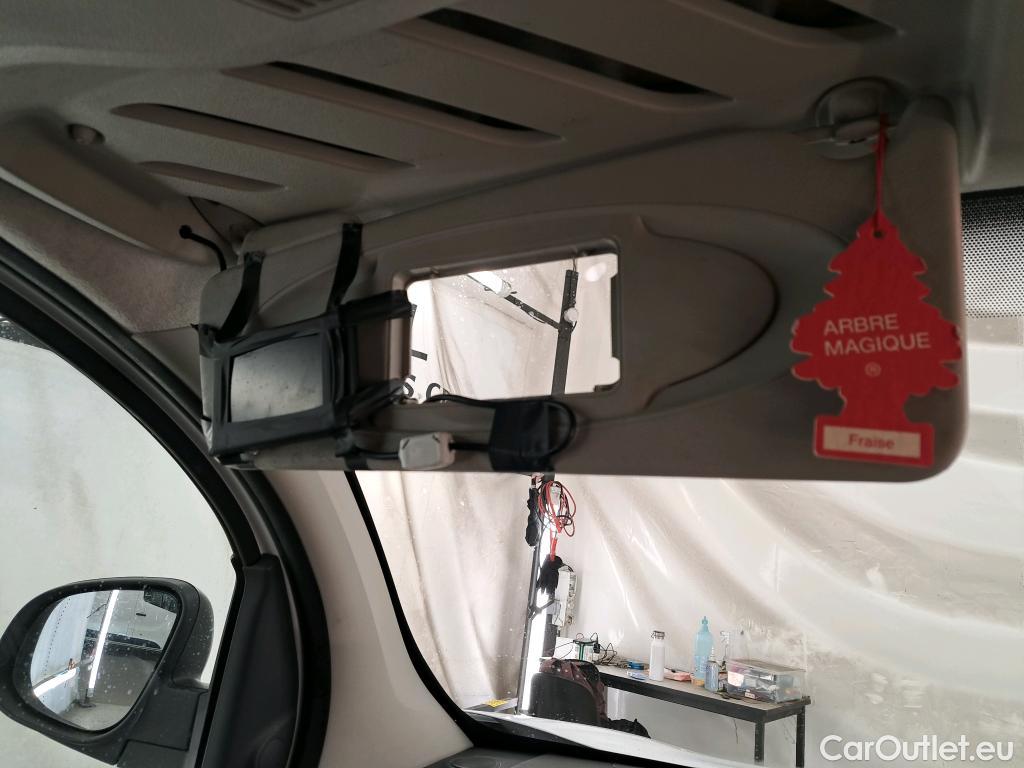  Renault  Kangoo  Express Compact Extra (Série Spéciale) 1.5 dCi 75CV BVM5 E6 #47