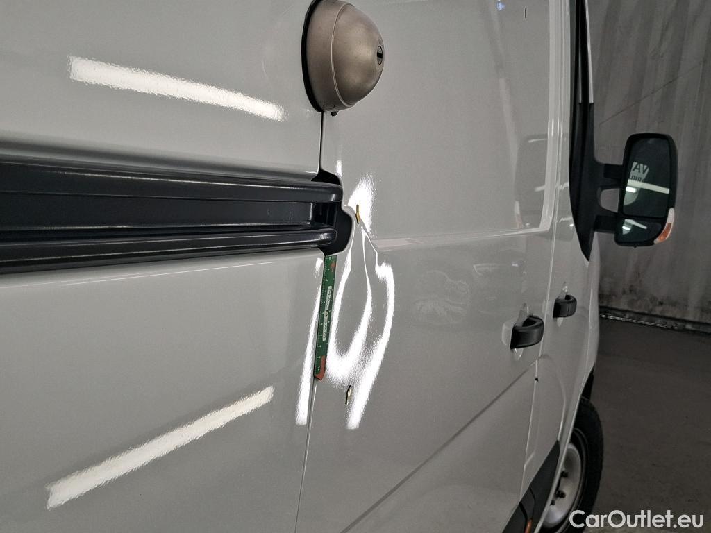  Renault  Master RENAULT  / 2019 / 4P / Fourgon tôlé FG Tr CF F3500 L3H2 Blue dCi 150BVR #27