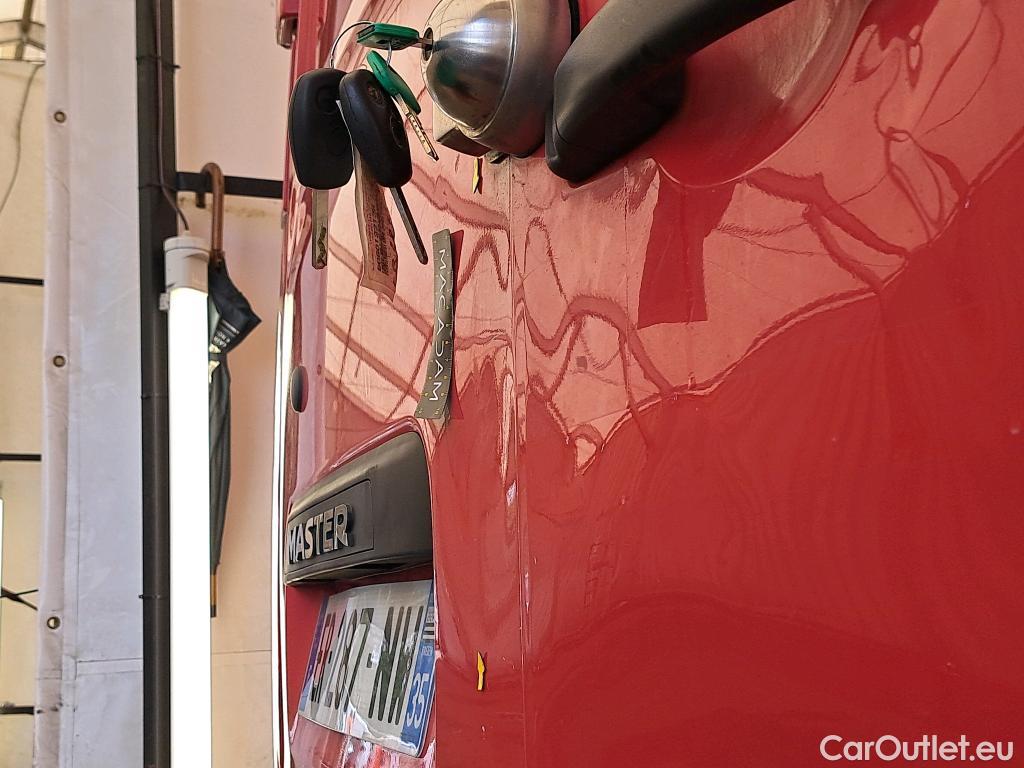  Renault  Master  III Fourgon L2H2 3 5 Grand Confort dCi 130CV BVM6 E6 #38