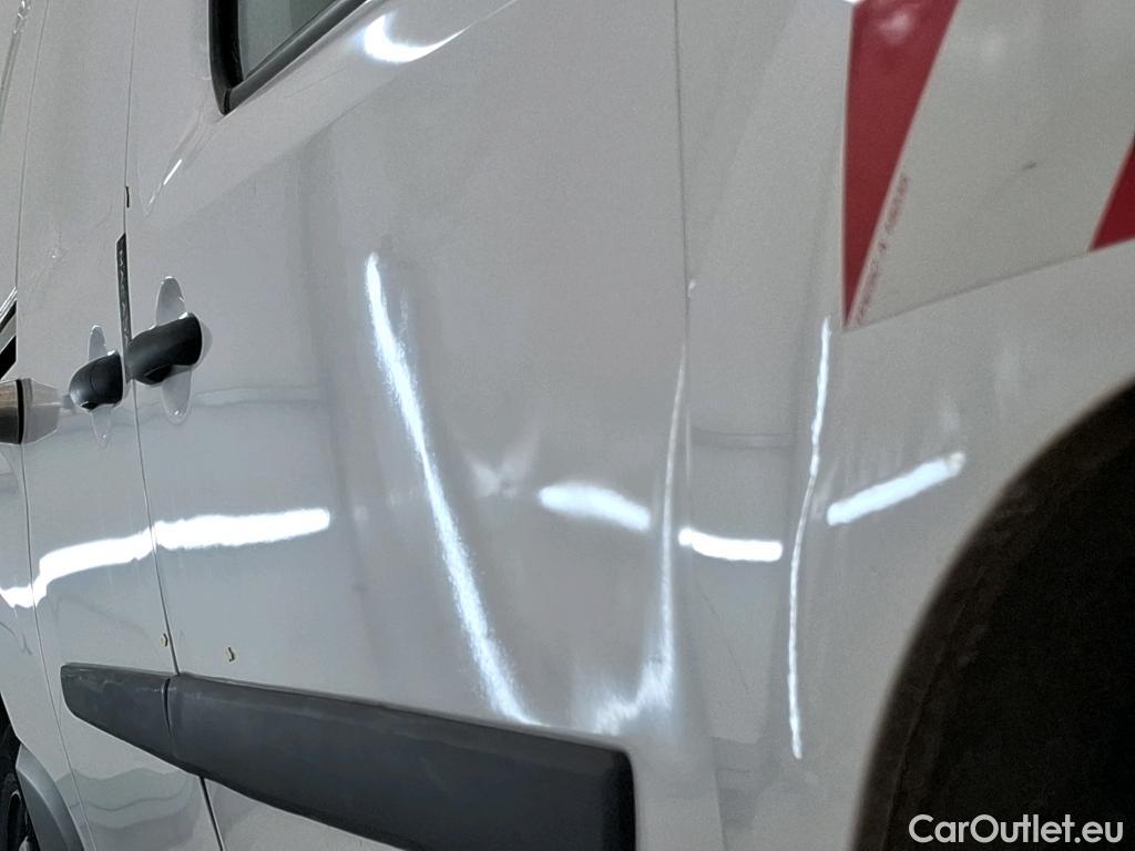  Renault  Kangoo  Express Maxi Extra (Série Spéciale) 1.5 dCi 90CV BVM5 E6 #29