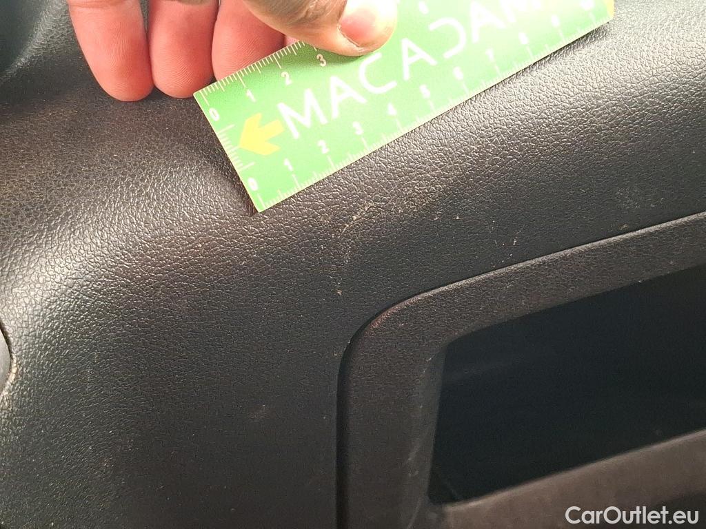  Toyota  Proace TOYOTA  City / 2019 / 4P / Fourgonnette 1.5 Medium 100 D-4D Business #95