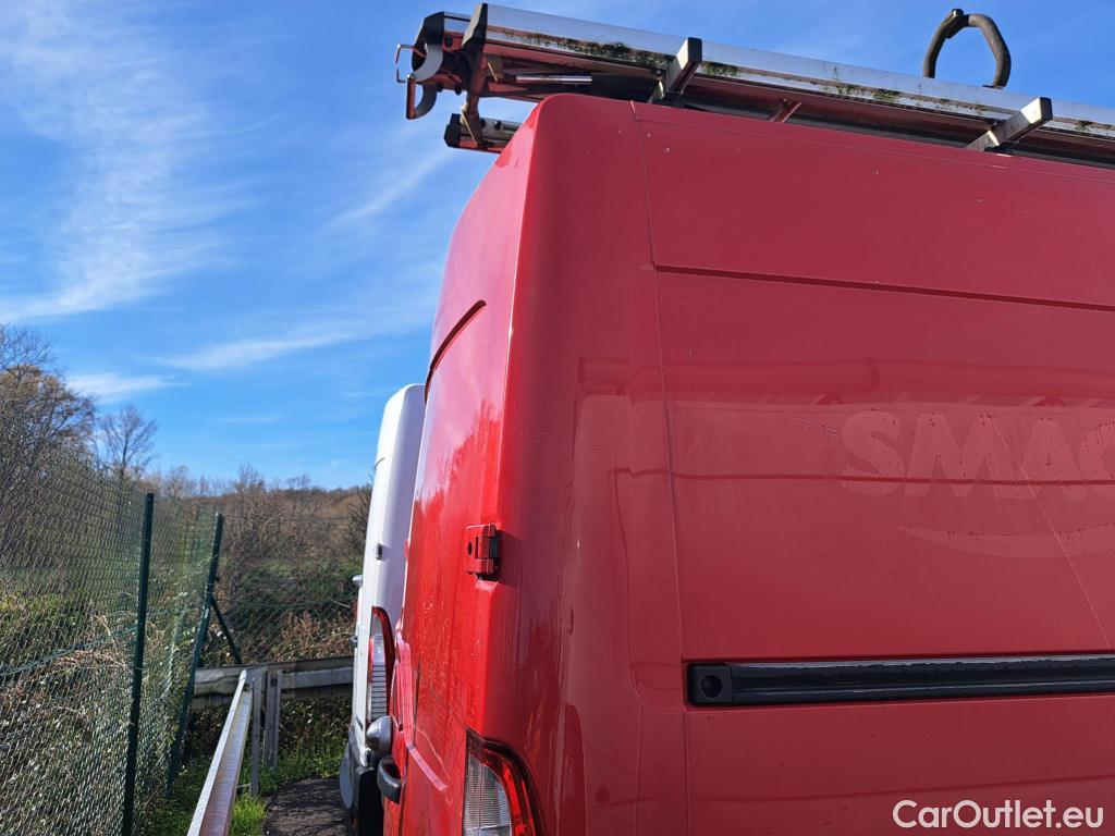  Renault  Master  III Fourgon L2H2 3 5 Grand Confort dCi 130CV BVM6 E6 #88