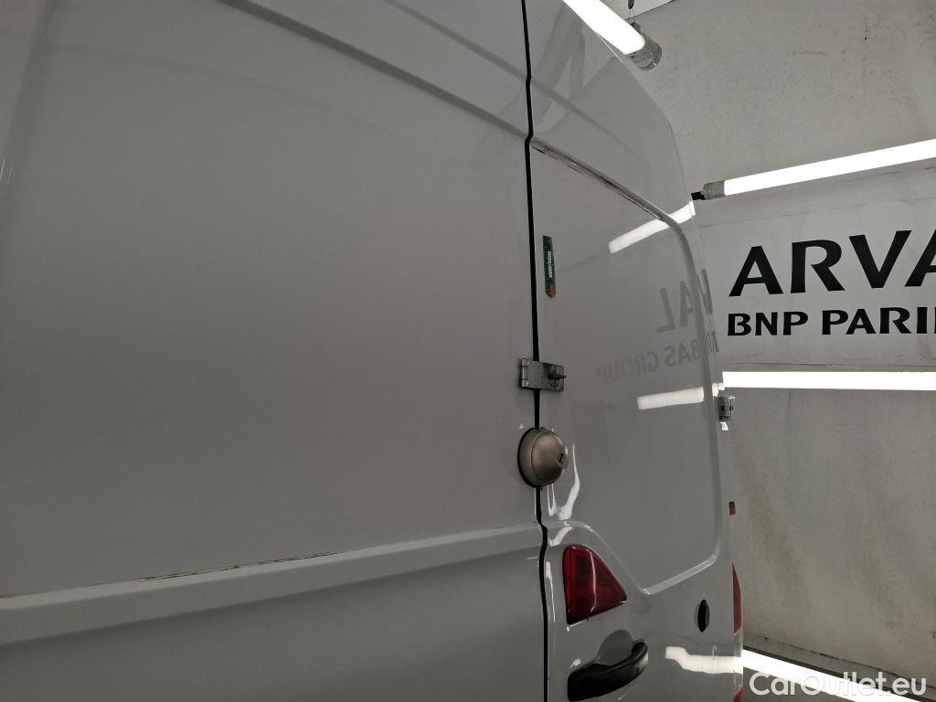  Renault  Master RENAULT  / 2019 / 4P / Fourgon tôlé FG Tr CF F3500 L3H2 Blue dCi 150BVR #8