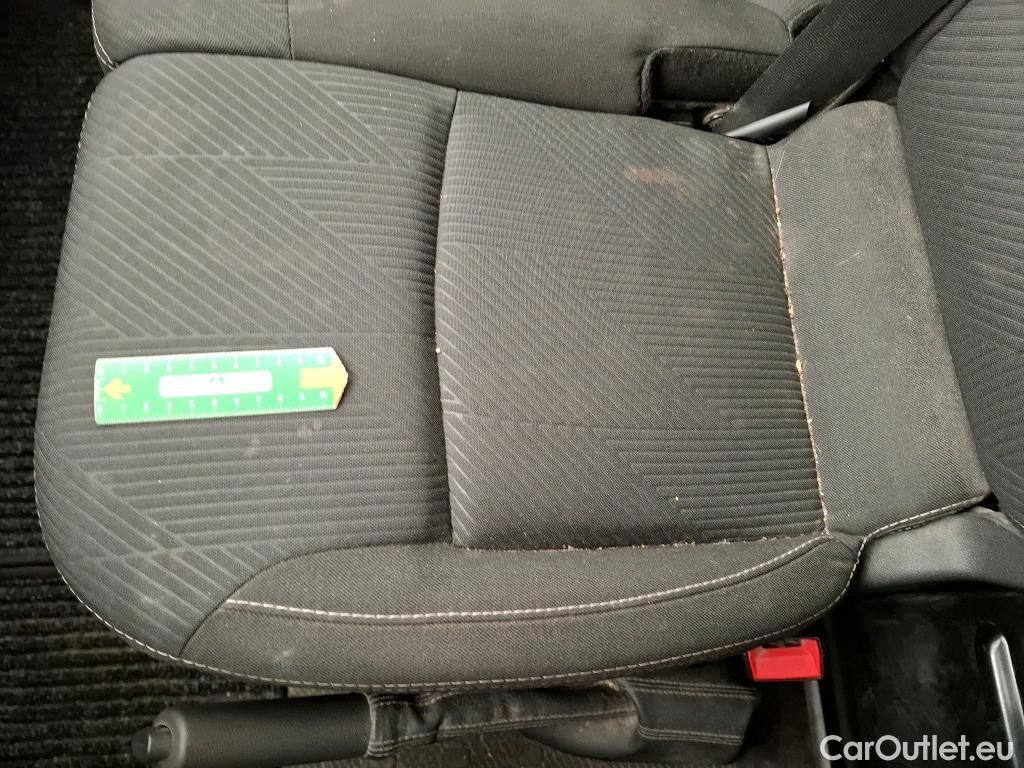  Renault  Trafic  Furgon Grand Confort L1H1 1200 1.6 dCi 125CV BVM6 E6 #46