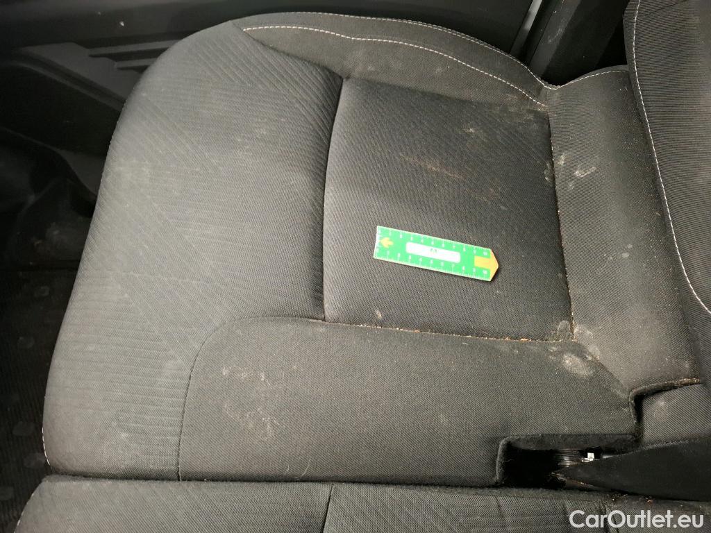  Renault  Trafic  Fourgon L2H1 3T Grand Confort 2.0 dCi 130CV BVM6 E6d #12