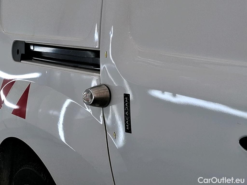  Renault  Kangoo  Express Maxi Extra (Série Spéciale) 1.5 dCi 90CV BVM5 E6 #40