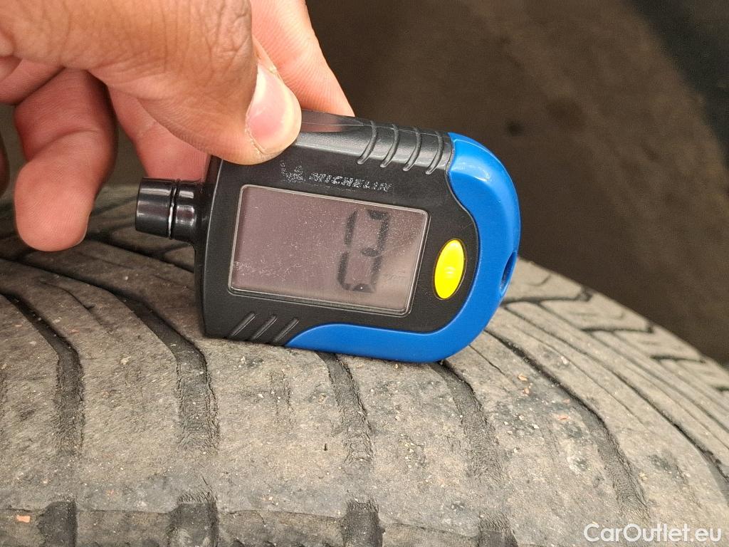  Toyota  Proace TOYOTA  City / 2019 / 4P / Fourgonnette 1.5 Medium 100 D-4D Business #40