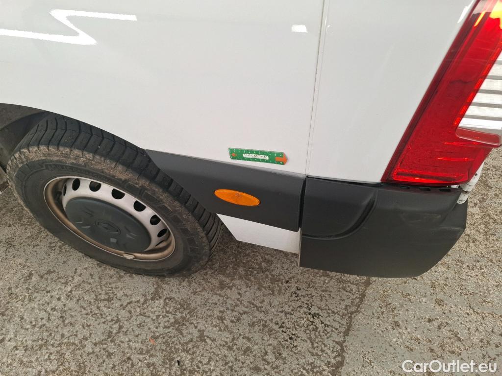  Renault  Master RENAULT  / 2019 / 4P / Fourgon tôlé FG Tr CF F3500 L3H2 Blue dCi 150BVR #40