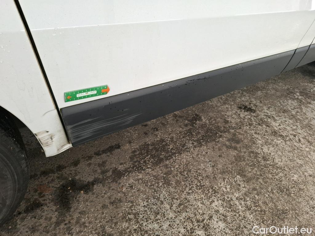  Renault  Trafic  Furgon Grand Confort L1H1 1200 1.6 dCi 125CV BVM6 E6 #53