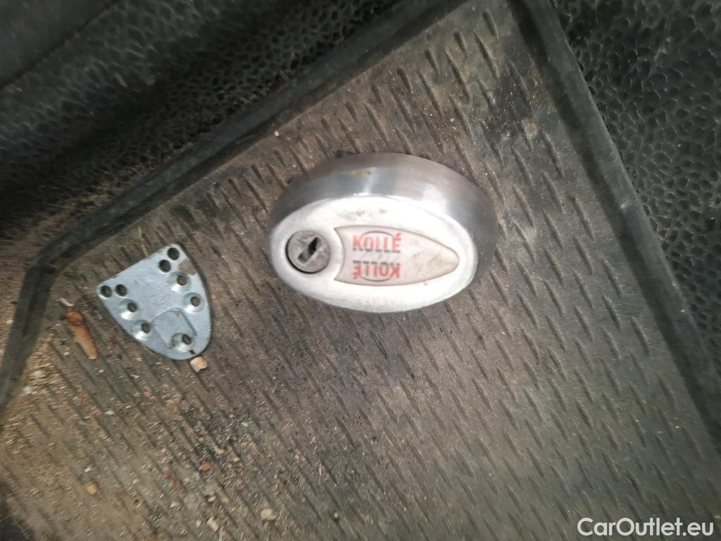  Renault  Kangoo  Express Maxi Extra (Série Spéciale) 1.5 dCi 90CV BVM5 E6 #44