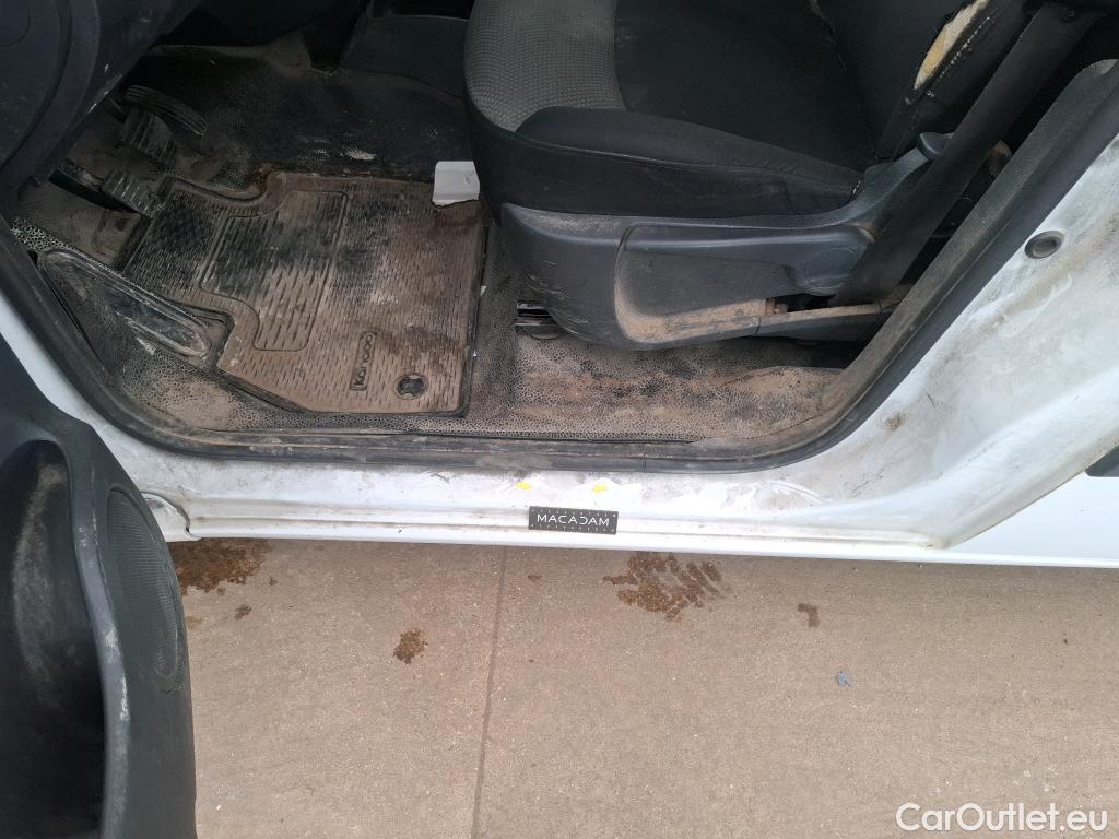  Renault  Kangoo  Express Maxi Extra (Série Spéciale) 1.5 dCi 90CV BVM5 E6 #60