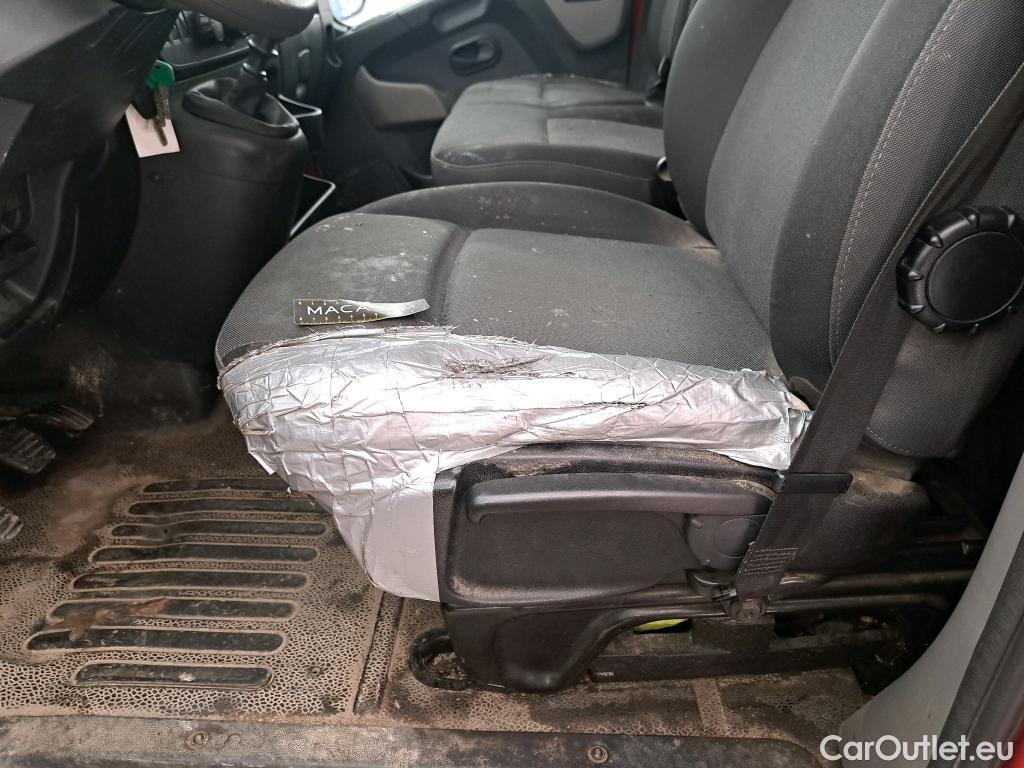  Renault  Master  III Fourgon L2H2 3 5 Grand Confort dCi 130CV BVM6 E6 #31