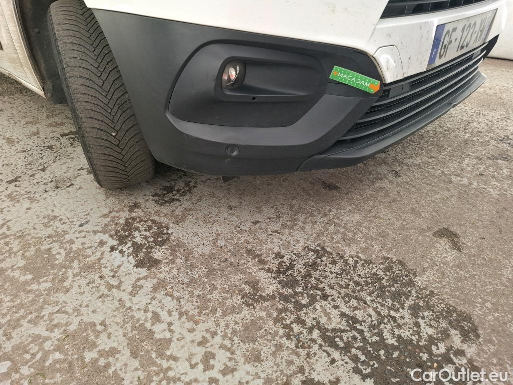  Toyota  Proace TOYOTA  City / 2019 / 4P / Fourgonnette 1.5 Medium 100 D-4D Business #7