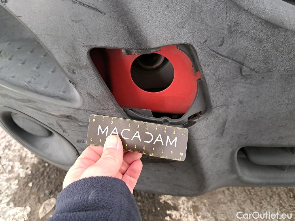  Renault  Master  III Fourgon L2H2 3 5 Grand Confort dCi 130CV BVM6 E6 #63