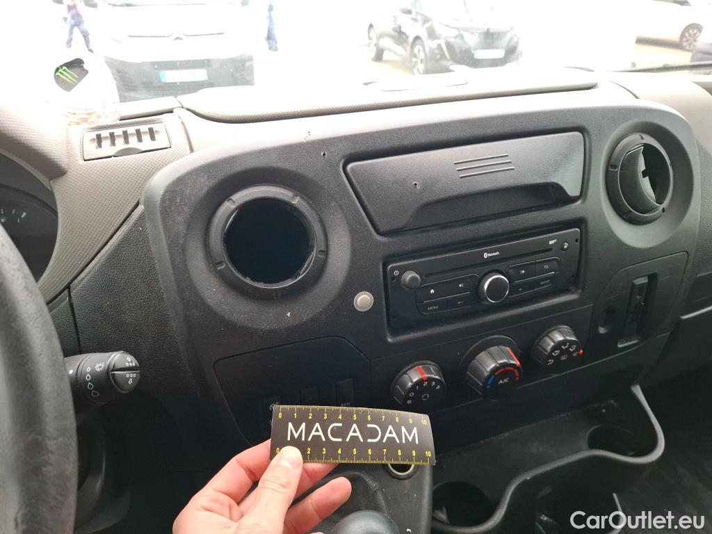  Renault  Master RENAULT  VU 4p Fourgon FG GCf Trac F3500 L2H3 dCi 110 S&S Euro6 #63