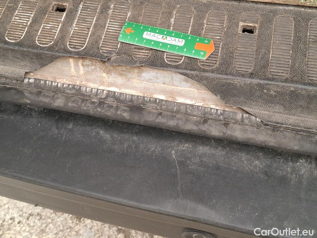  Renault  Master RENAULT  / 2019 / 4P / Fourgon tôlé FG Tr CF F3500 L3H2 Blue dCi 150BVR #44