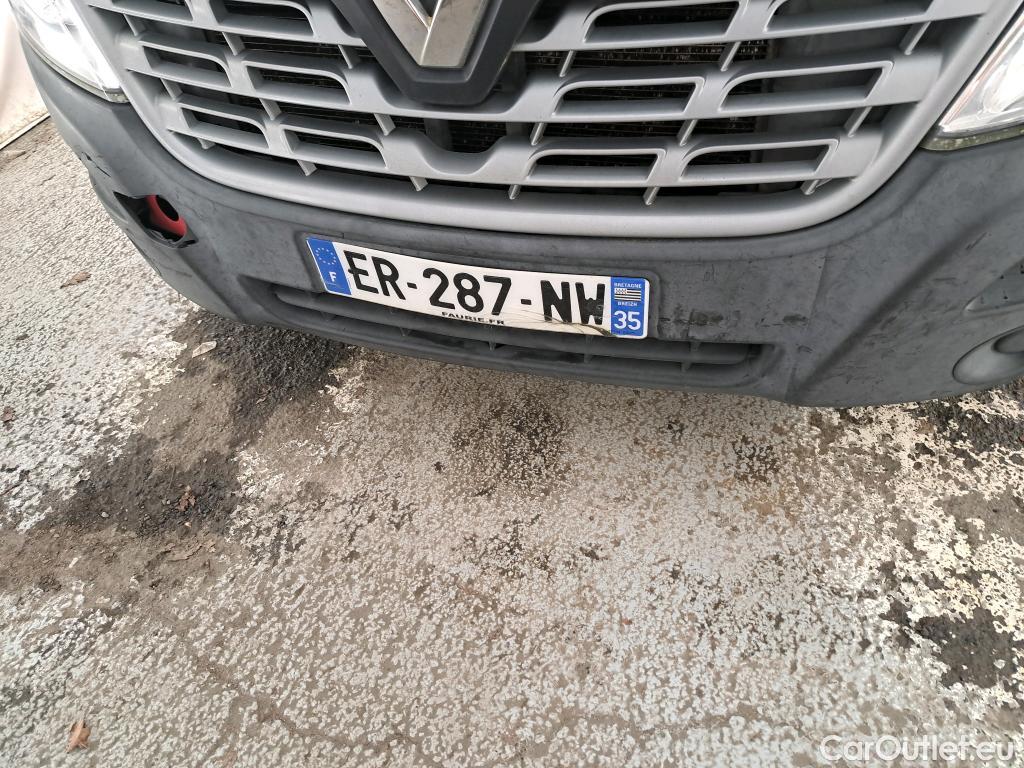  Renault  Master  III Fourgon L2H2 3 5 Grand Confort dCi 130CV BVM6 E6 #77