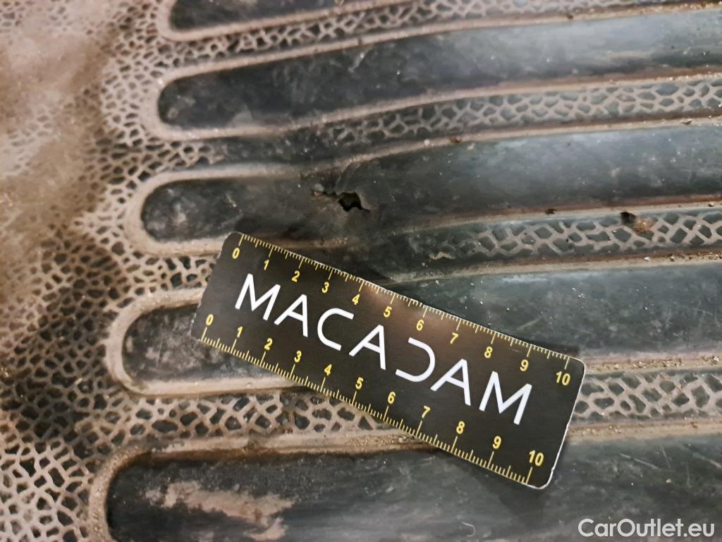  Renault  Master  III Fourgon L2H2 3 5 Grand Confort dCi 130CV BVM6 E6 #29