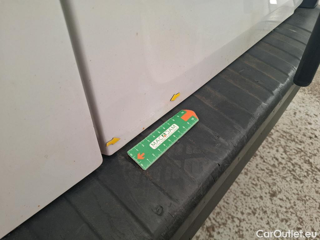  Renault  Trafic RENAULT  / 2019 / 4P / Fourgon tole NV CA GCF L2H1 1200 dCi 120 #5