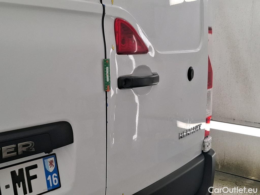  Renault  Master RENAULT  / 2019 / 4P / Fourgon tôlé FG Tr CF F3500 L3H2 Blue dCi 150BVR #4