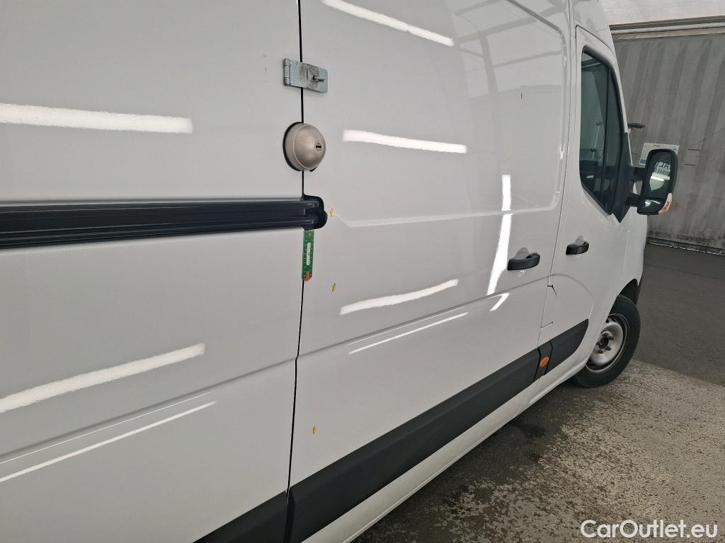  Renault  Master RENAULT  / 2019 / 4P / Fourgon tôlé FG Tr CF F3500 L3H2 Blue dCi 150BVR #26