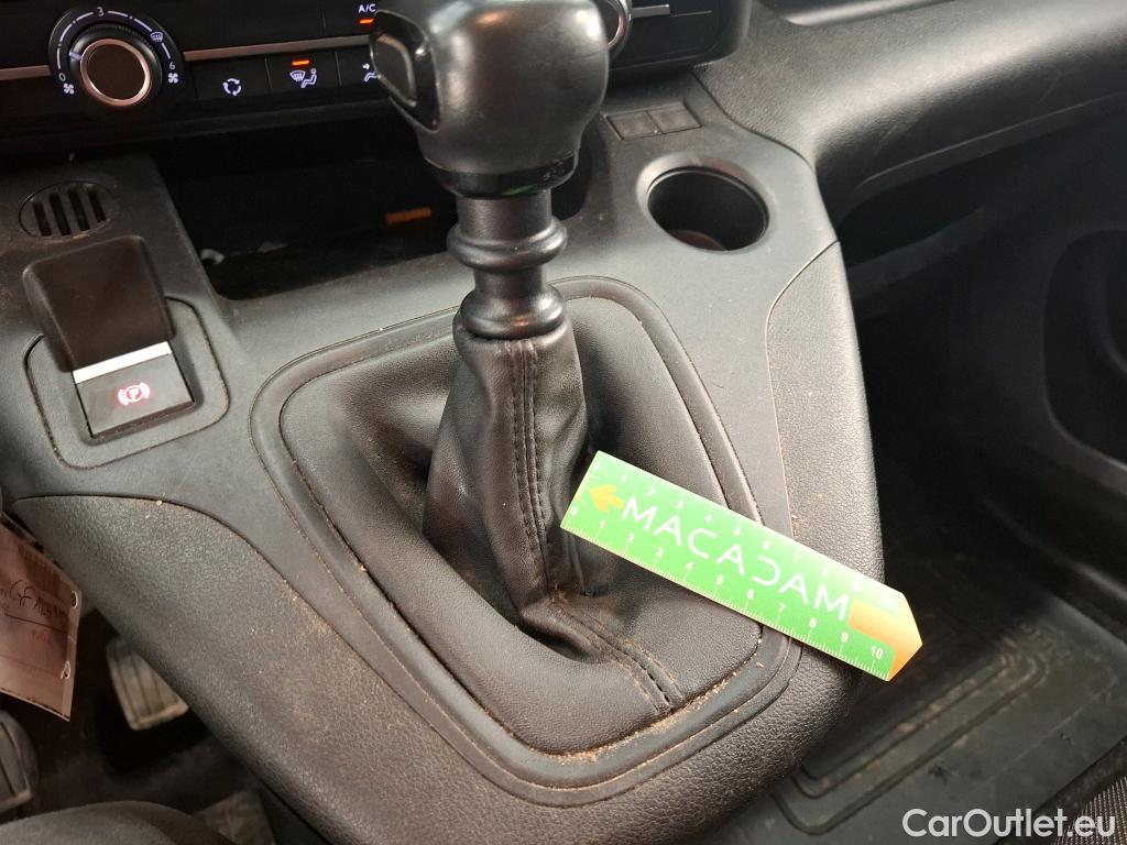  Toyota  Proace TOYOTA  City / 2019 / 4P / Fourgonnette 1.5 Medium 100 D-4D Business #48