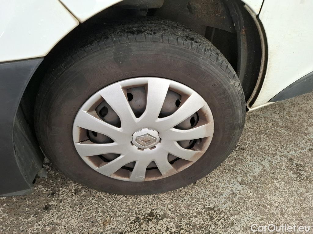  Renault  Trafic  Furgon Grand Confort L1H1 1200 1.6 dCi 125CV BVM6 E6 #25