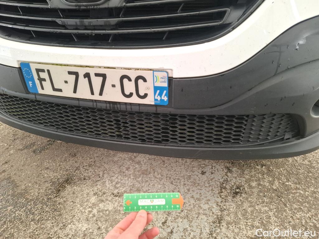  Renault  Trafic  Furgon Grand Confort L1H1 1200 1.6 dCi 125CV BVM6 E6 #48