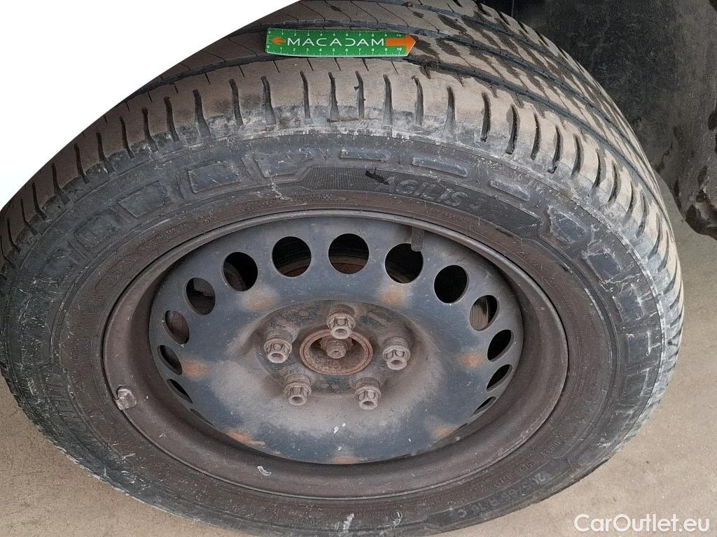  Volkswagen  Transporter VOLKSWAGEN  / 2019 / 4P / Fourgon tôlé 2.0 TDi 150 L2H1 Business Line #20