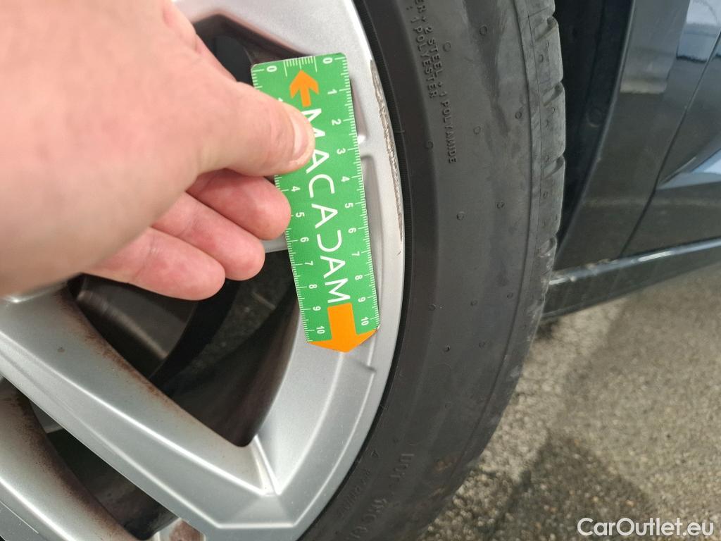  Audi  A3 AUDI  Sportback / 2020 / 5P / Berline 30 TFSI MHEV S Tronic 110 Business Line #23