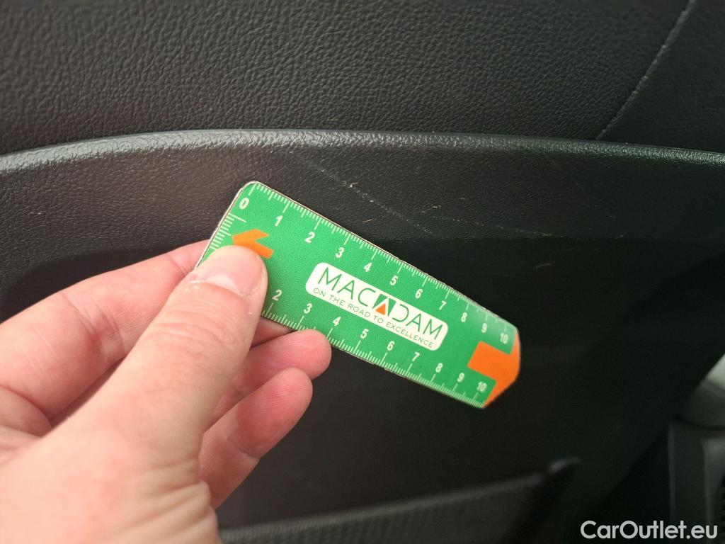  Bmw  Serie 3 BMW Série 3 Touring / 2022 / 5P / Break 316d 122ch Business Design BVA8 #6