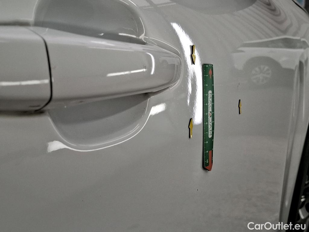  Citroen  C4  Berline Feel Pack 1.2 PureTech 130CV BVA8 6E #4