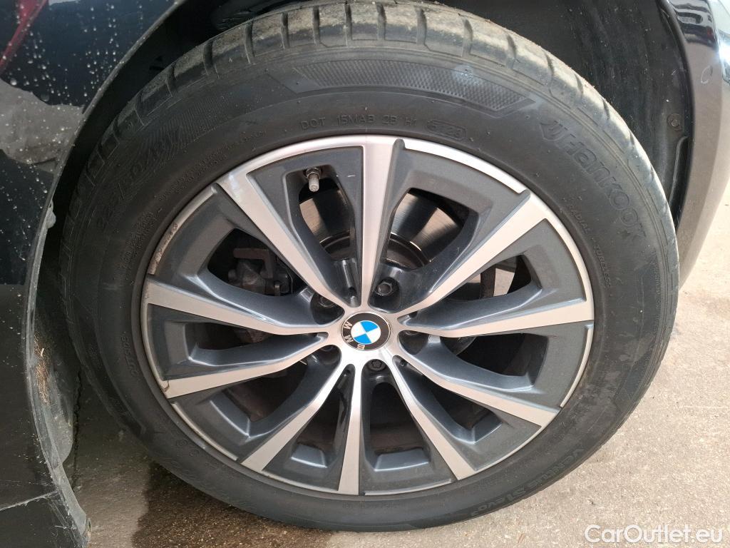  Bmw  Serie 3 BMW Série 3 Berline / 2018 / 4P / Berline 318d 150ch Business Design BVA8 #2