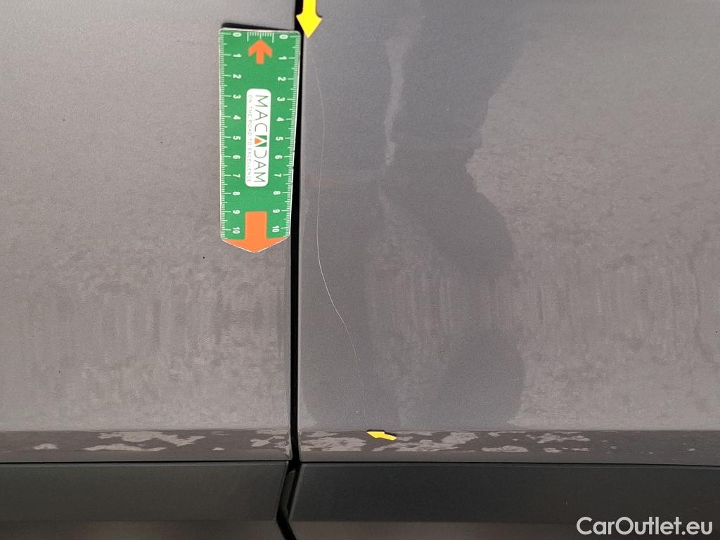  Citroen  C4  Berline Feel Pack 1.5 BlueHDI 130CV BVA8 6E #2