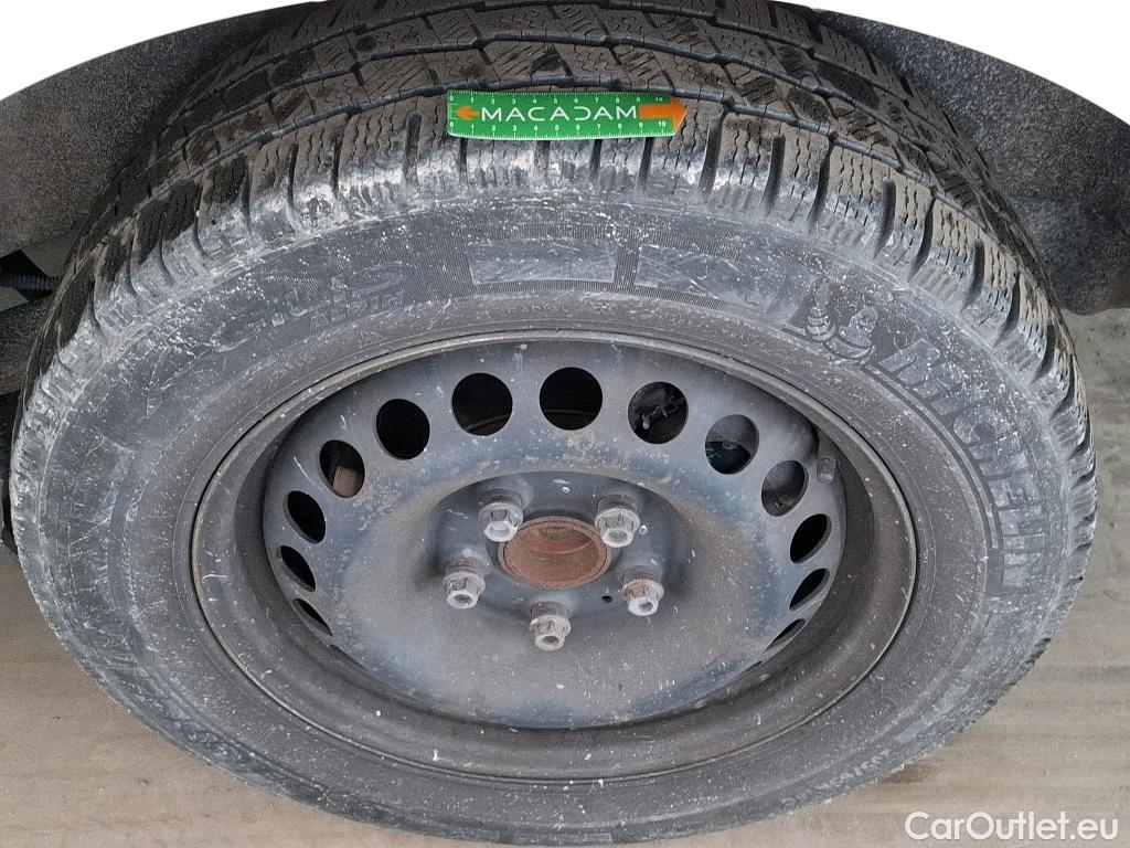  Volkswagen  Transporter VOLKSWAGEN  / 2019 / 4P / Fourgon tôlé 2.0 TDi 150 L2H1 Business Line #22