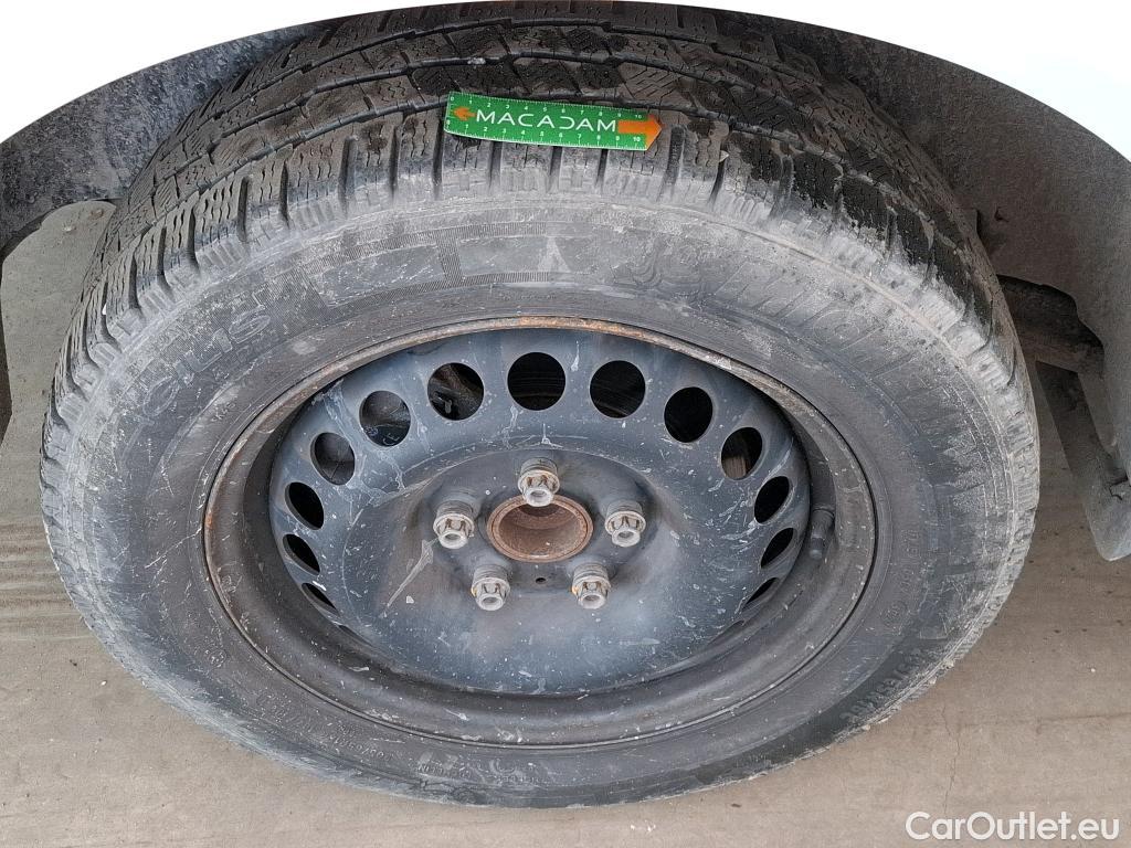  Volkswagen  Transporter VOLKSWAGEN  / 2019 / 4P / Fourgon tôlé 2.0 TDi 150 L2H1 Business Line #24