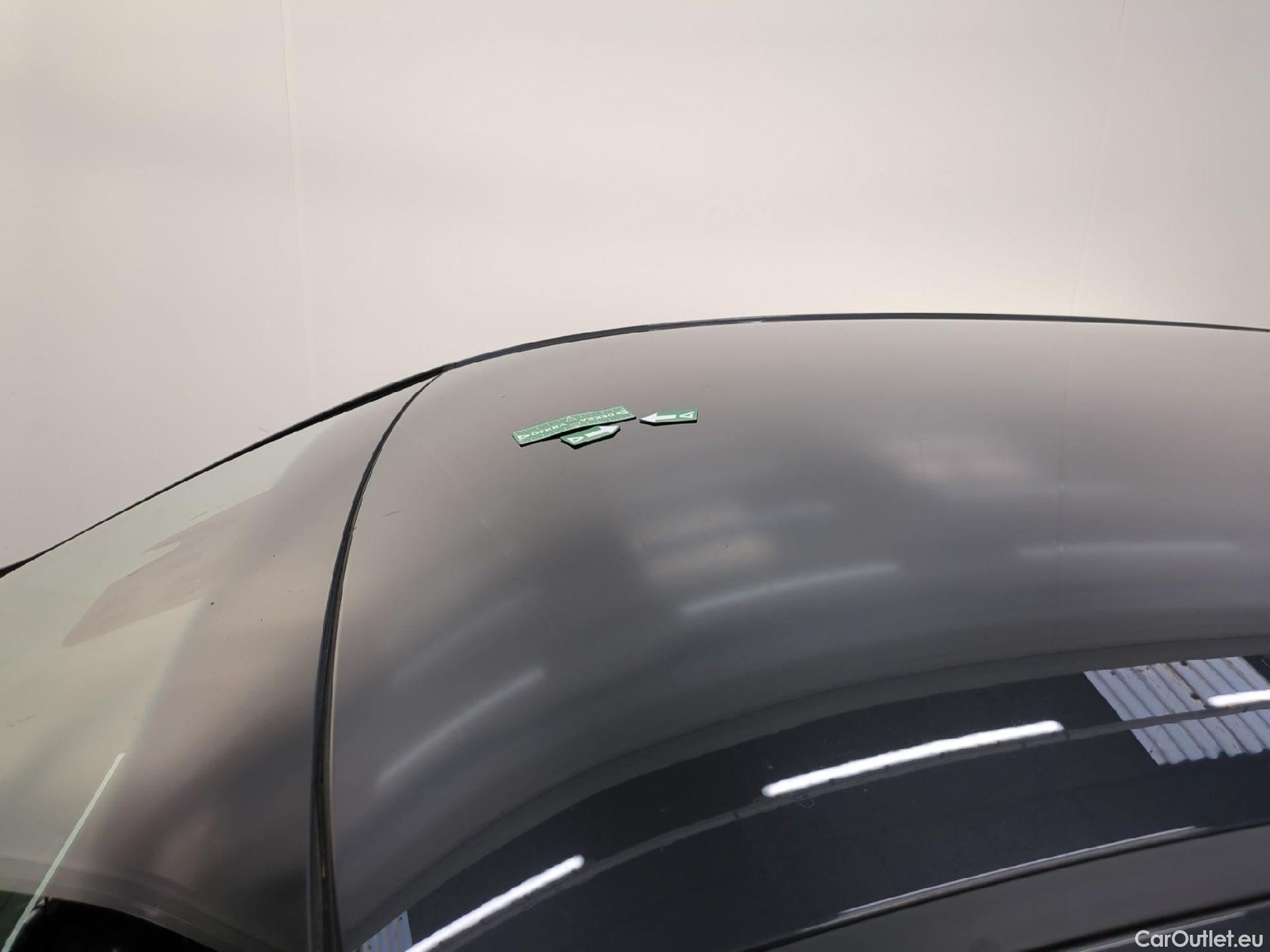  Hyundai  i30  Business 1.6 CRDi 115CV BVA7 E6d #35