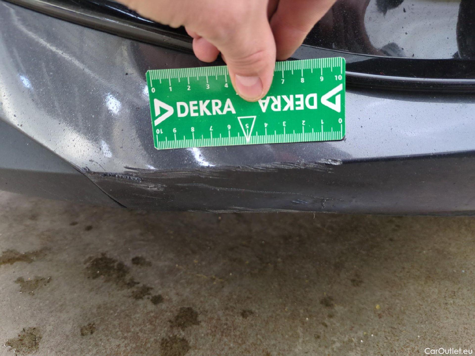  Hyundai  i30  Business 1.6 CRDi 115CV BVA7 E6d #30