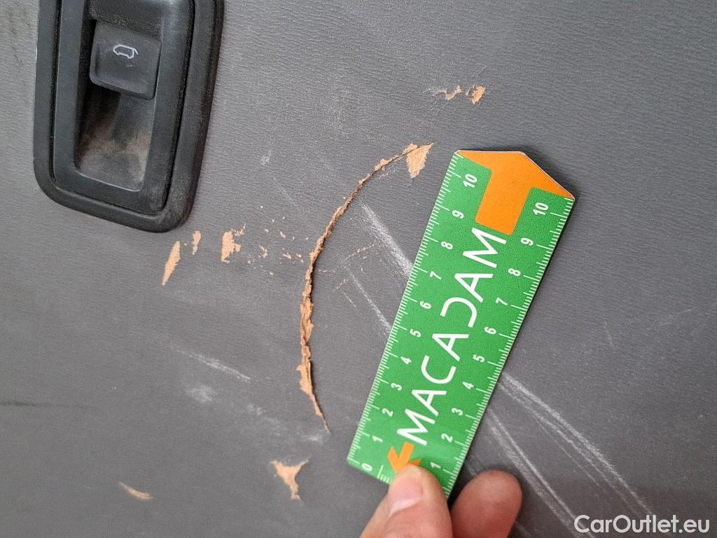  Volkswagen  Transporter VOLKSWAGEN  / 2019 / 4P / Fourgon tôlé 2.0 TDi 150 L2H1 Business Line #14